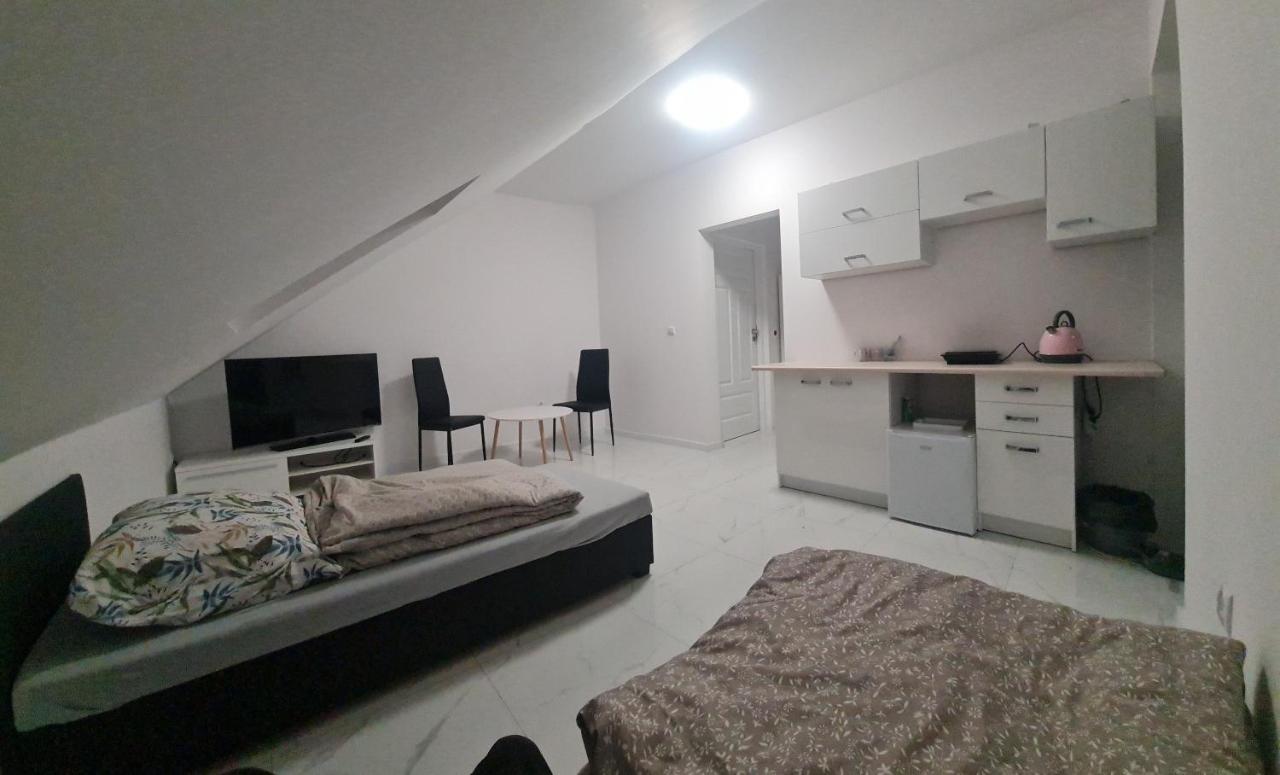 Rmf Naworol 10,,,, Wjazd Od Nr 6 Apartment Szczecin Ngoại thất bức ảnh